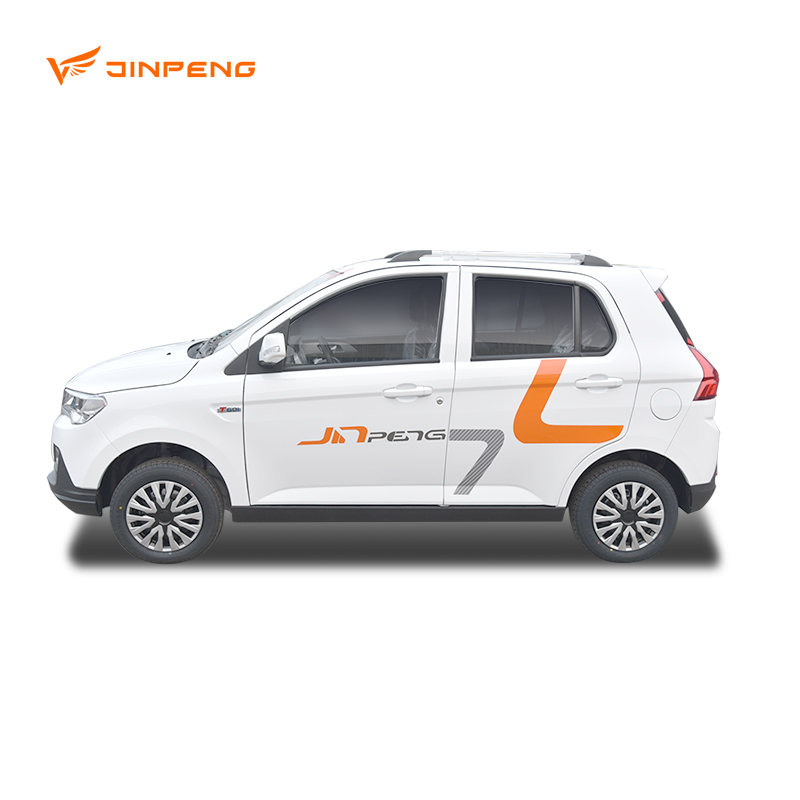 Quanto tempo a caricare un'auto elettrica